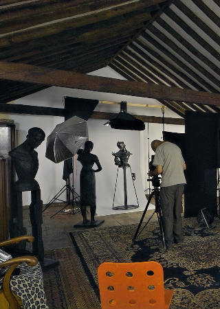 Sesión fotográfica en la casa del escultor (2005).